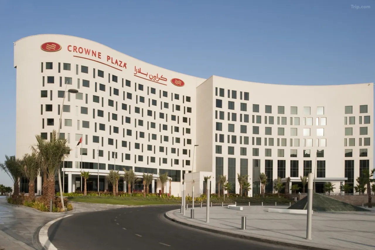 Senyuani m&ouml;&ouml;bel ja Crowne Plaza Abu Dhabi – luksusliku &auml;rireisikogemuse taaselustamine